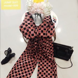 Jumpsuit M-L size